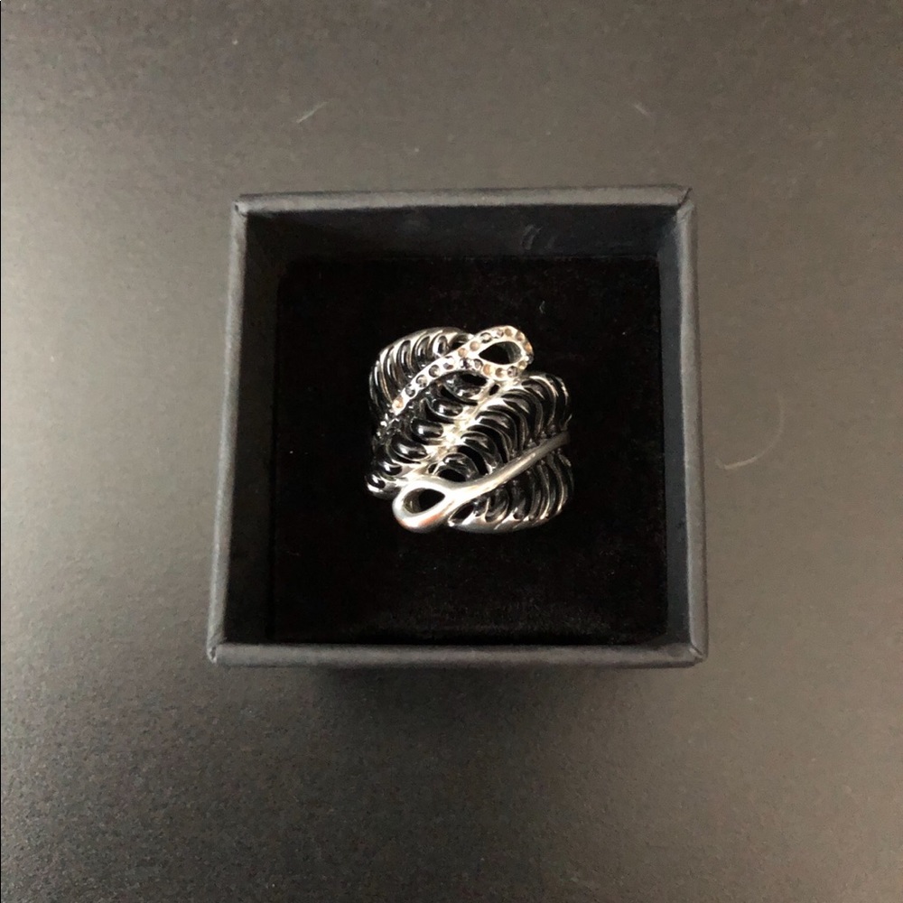 Leaf ring